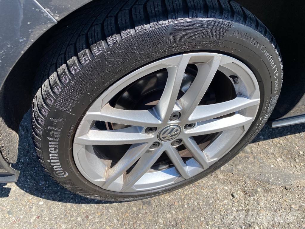 Volkswagen GOLF VII DSG 184-Non accidentée Carros