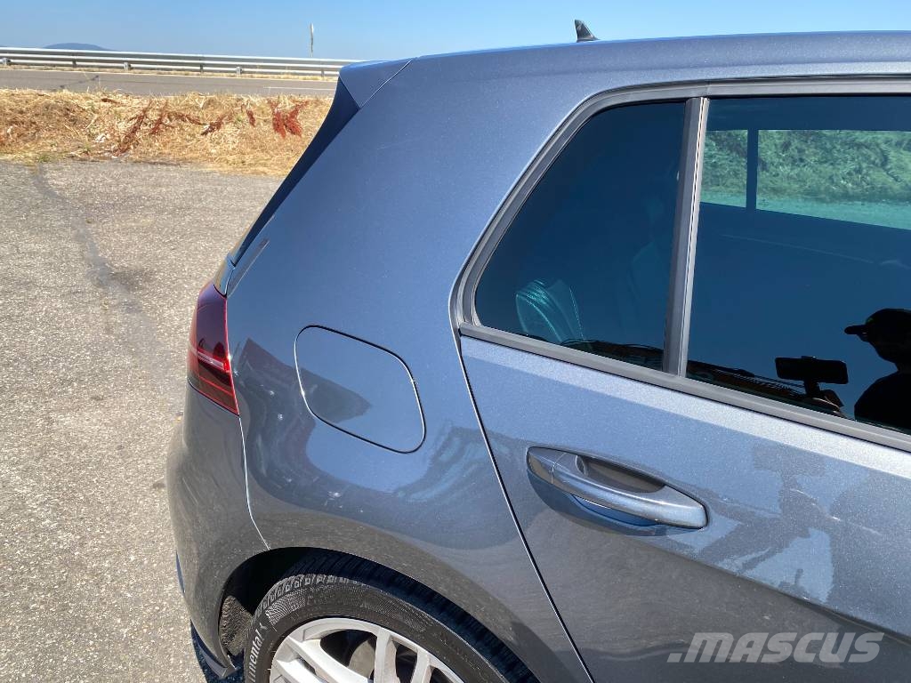 Volkswagen GOLF VII DSG 184-Non accidentée Carros
