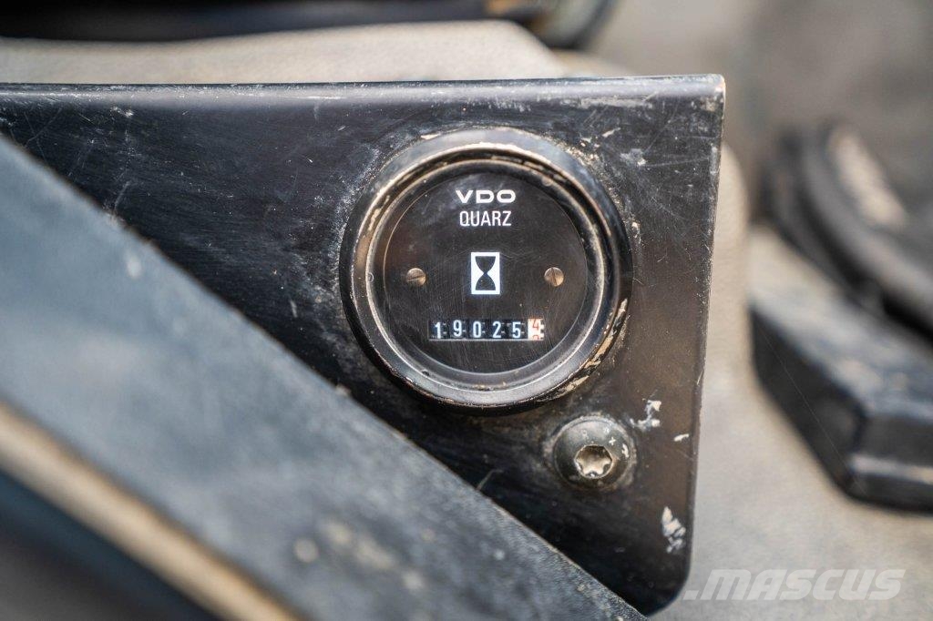 Renault MIDULM 220 DCI - PAFLINGER PK 6001 Camiones plataforma