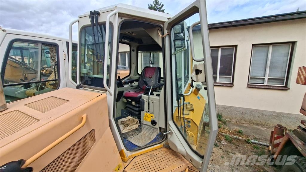 Liebherr PR 724 XL + TRIMBLE Anlegg - Annet