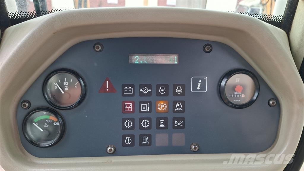 Liebherr PR 724 XL + TRIMBLE Anlegg - Annet