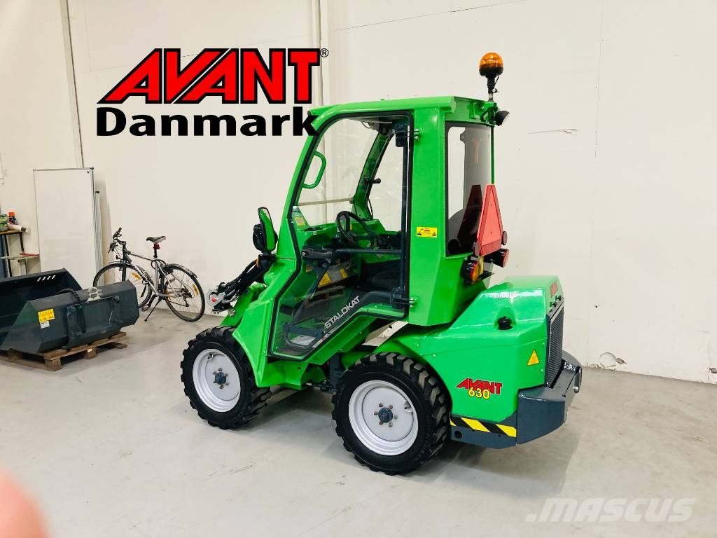 Avant 630 Mini loaders