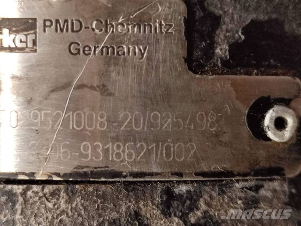 Hydraulic pump Parker 7029521008 JCB 527-55 液压
