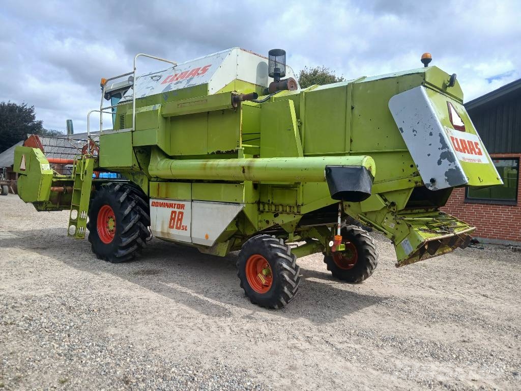 CLAAS 88 SL HYDRO og Claas 78S Зернозбиральні комбайни