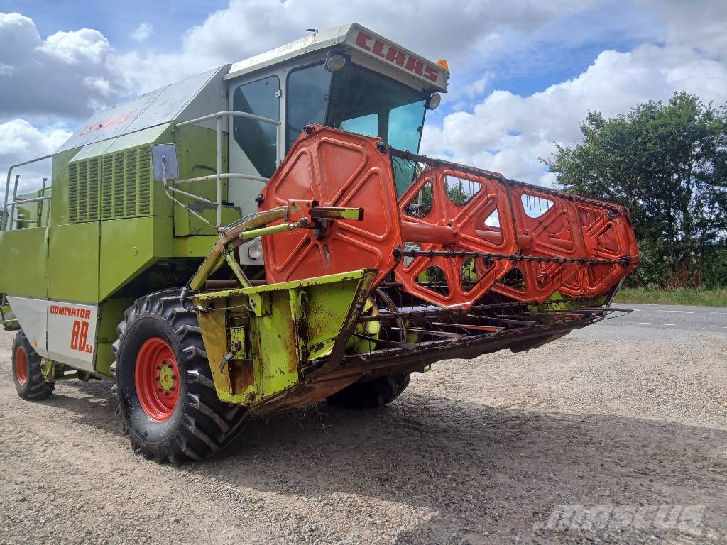 CLAAS 88 SL HYDRO og Claas 78S Зернозбиральні комбайни