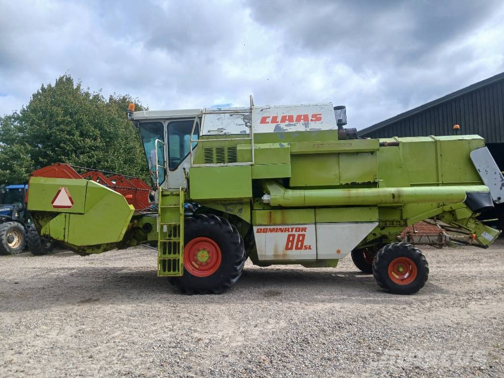 CLAAS 88 SL HYDRO og Claas 78S Зернозбиральні комбайни