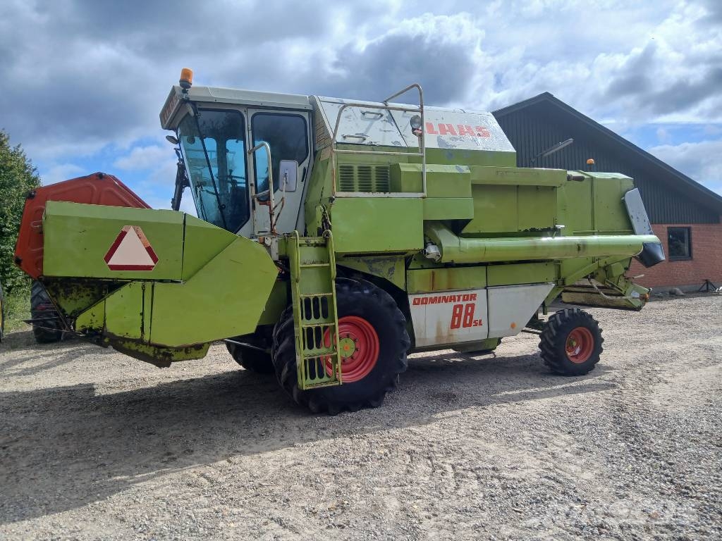CLAAS 88 SL HYDRO og Claas 78S Зернозбиральні комбайни