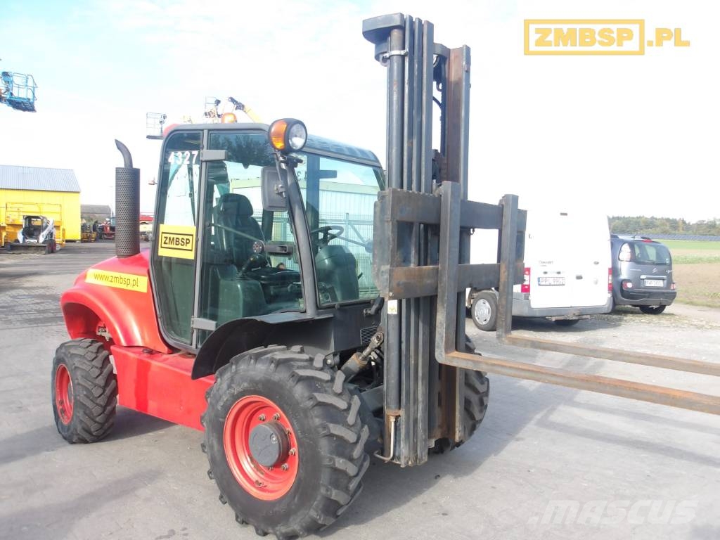 Ausa C 300 H X4 Maastotrukit