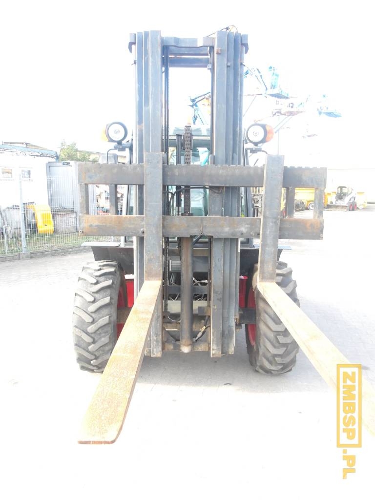 Ausa C 300 H X4 Maastotrukit