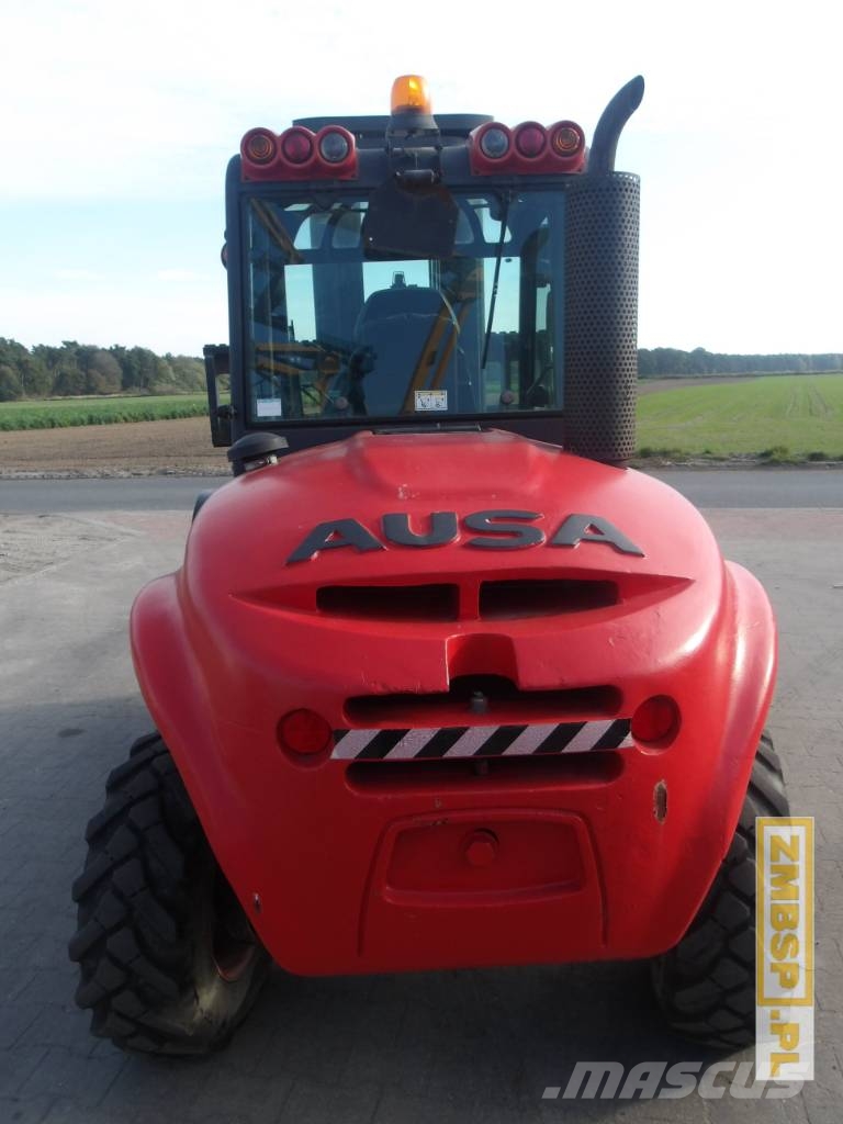 Ausa C 300 H X4 Maastotrukit