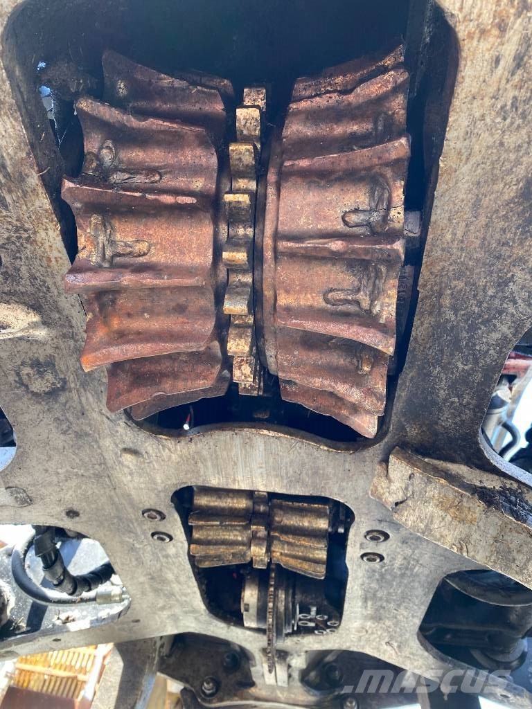 Komatsu Tête d'Abattage KOMATSU C144 1er Génération 2018 Cabeças de ceifeiras