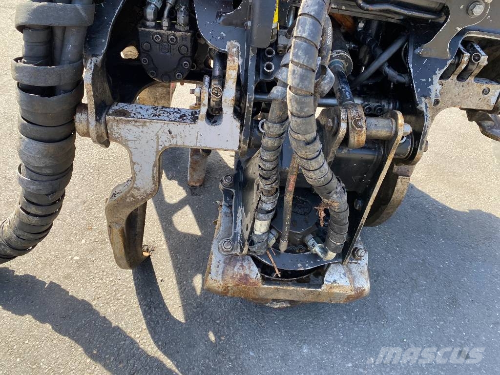 Komatsu Tête d'Abattage KOMATSU C144 1er Génération 2018 Cabeças de ceifeiras