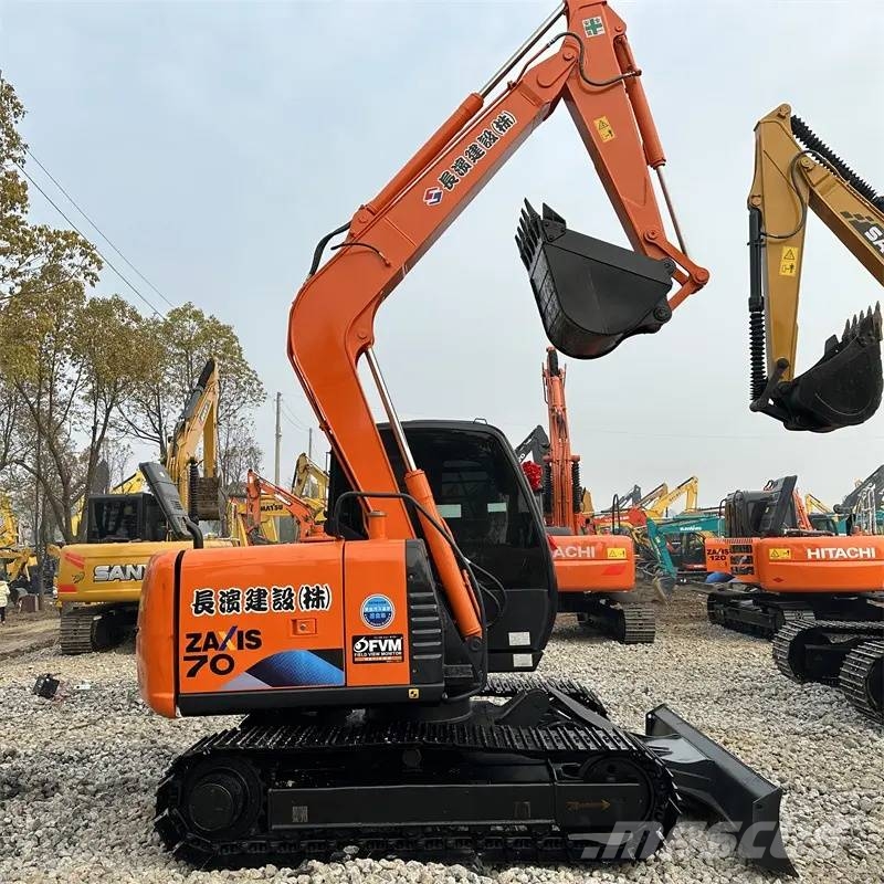 Hitachi ZX 70 Minigravemaskiner