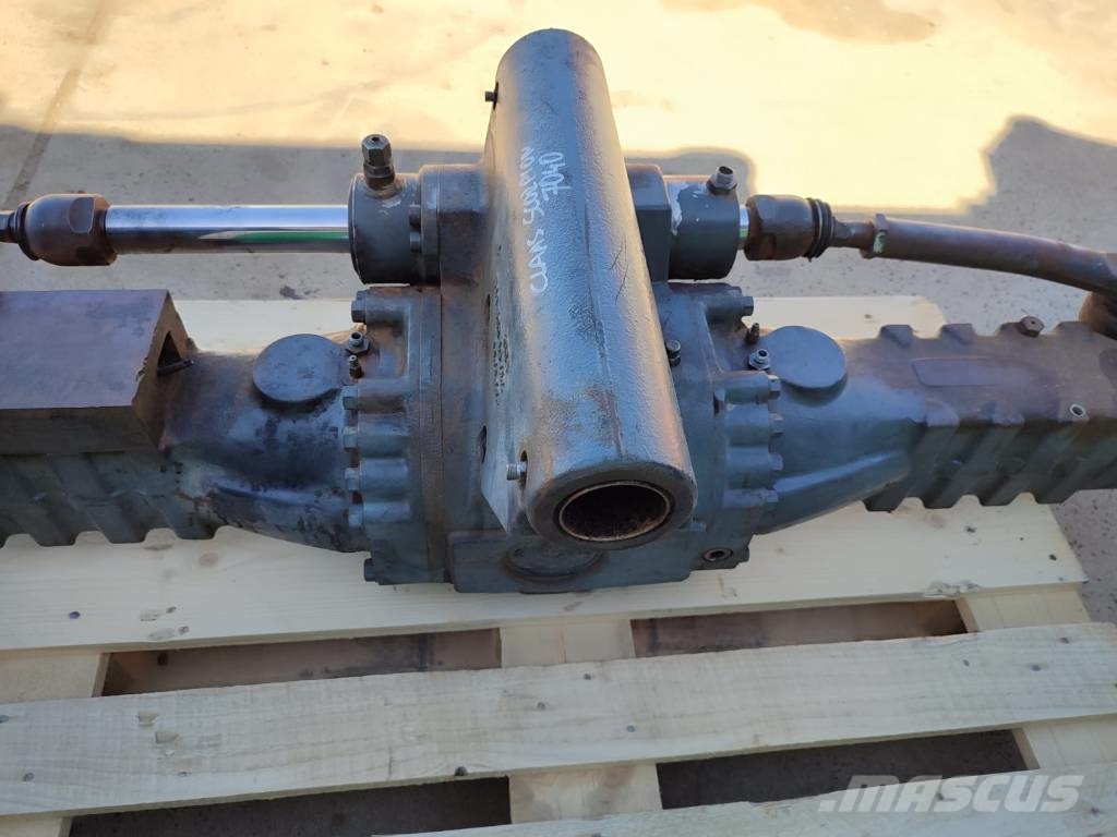 Drive axle SPICER 212/792 708563 Claas Scorpion 70 轴