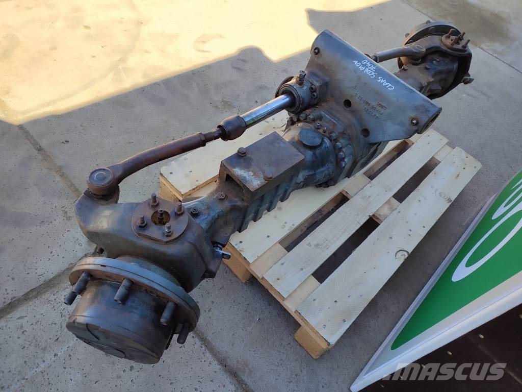 Drive axle SPICER 212/792 708563 Claas Scorpion 70 轴
