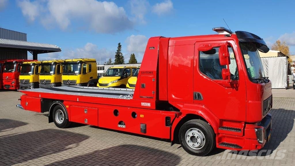Volvo FL 12 レッカー車