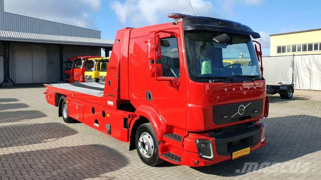 Volvo FL 12 レッカー車