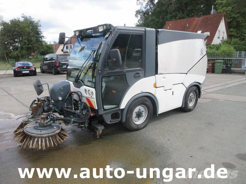 Hako CityMaster CM 2000 Bj. 2015 2-Besen-System 4-Rad L كناسات