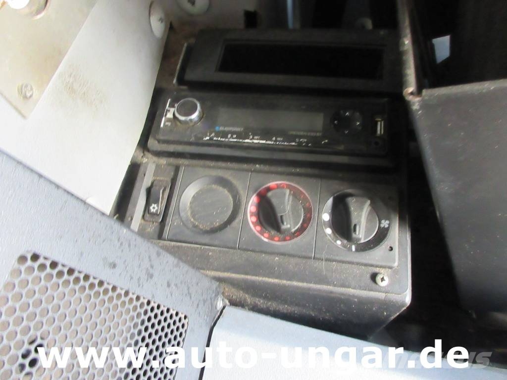 Hako CityMaster CM 2000 Bj. 2015 2-Besen-System 4-Rad L كناسات
