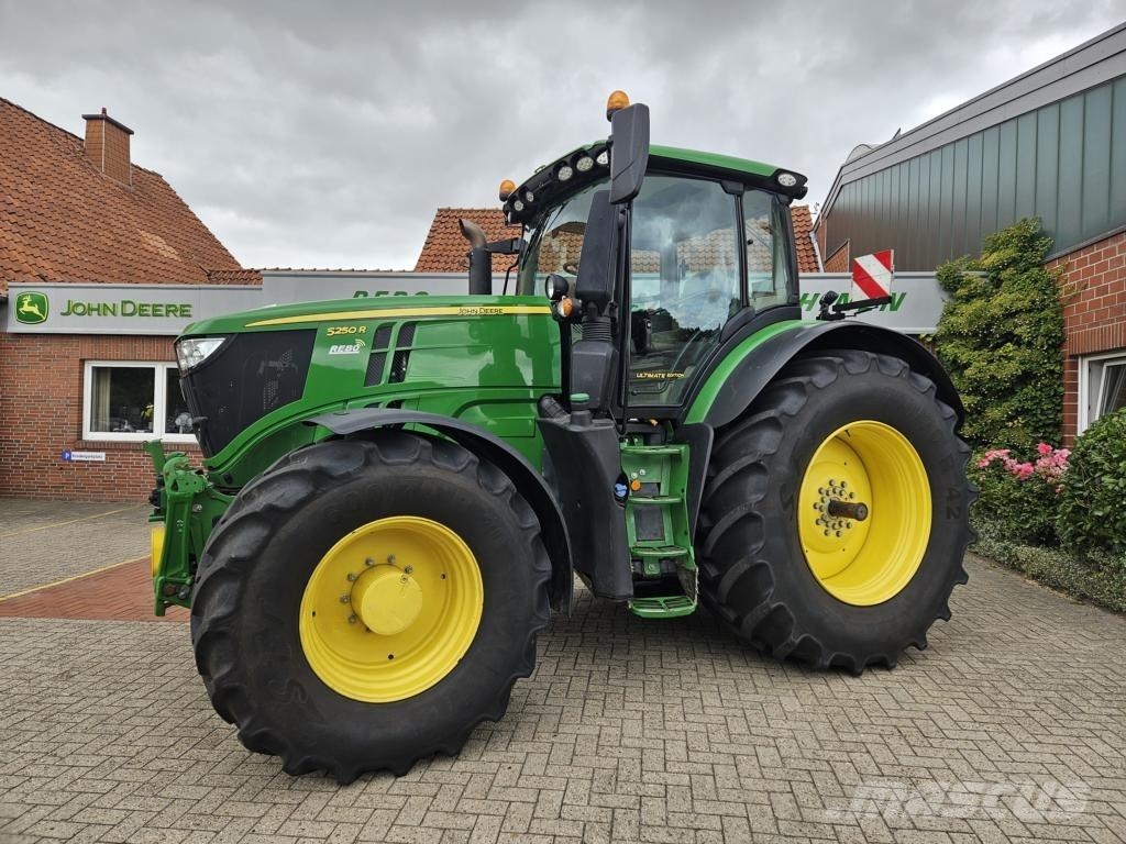 John Deere 6250R Traktorok