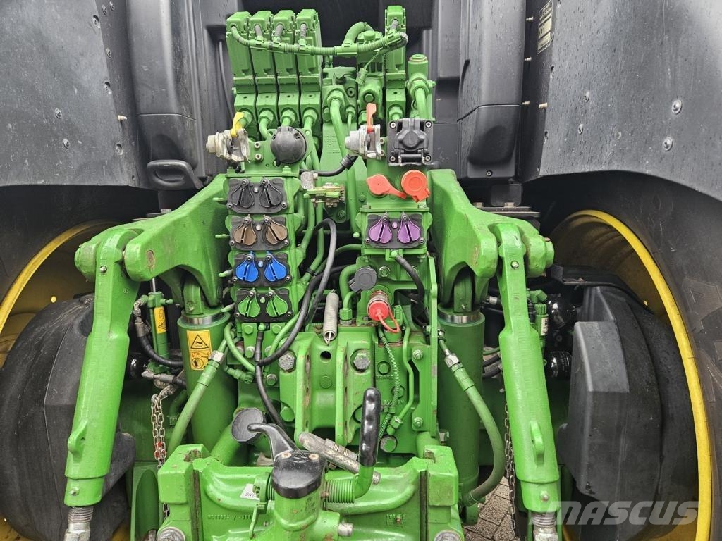 John Deere 6250R Traktorok