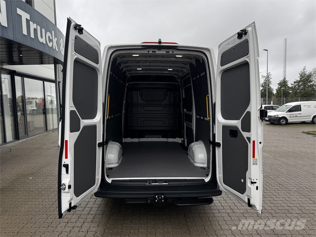 MAN TGE 3.180 VAN L3H3 2WD 177hk Corpo da caixa