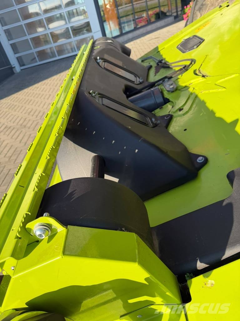 CLAAS Lexion 6900 Maaidorsmachines