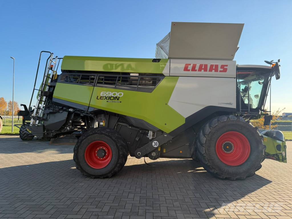 CLAAS Lexion 6900 Maaidorsmachines