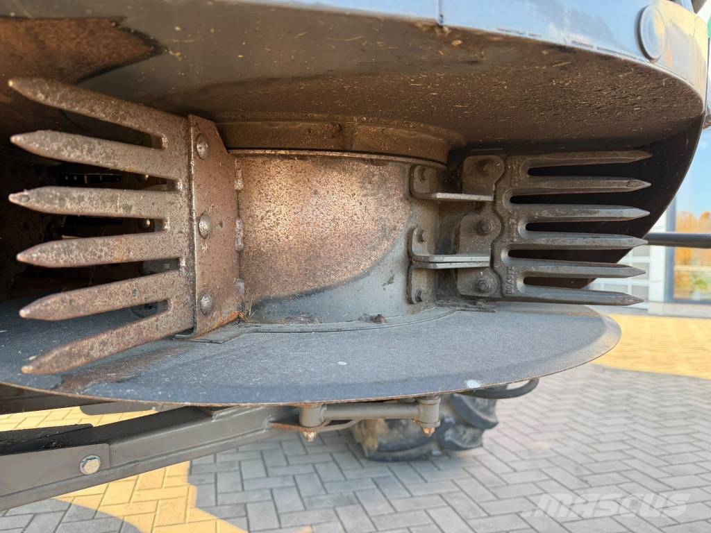 CLAAS Lexion 6900 Maaidorsmachines
