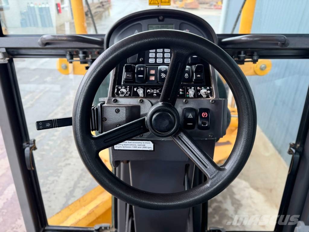 Volvo G946B | AWD 6x6 | 3700 hours! Niveleuse