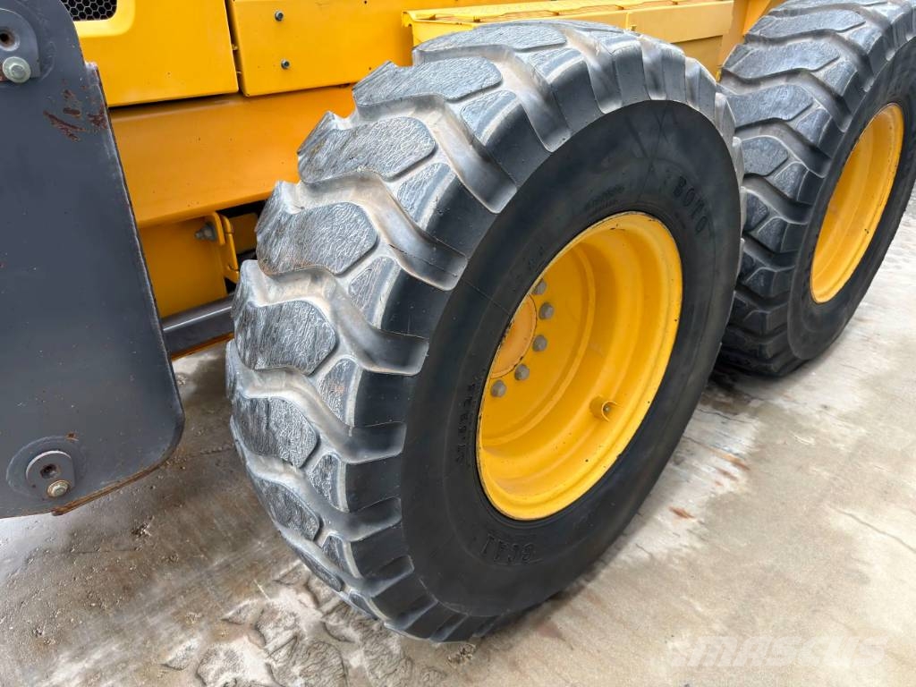 Volvo G946B | AWD 6x6 | 3700 hours! Niveleuse