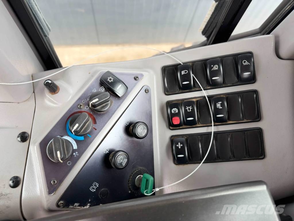 Volvo G946B | AWD 6x6 | 3700 hours! Niveleuse