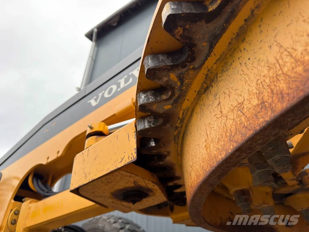 Volvo G946B | AWD 6x6 | 3700 hours! Niveleuse