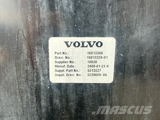 Volvo L 220 F USED COOLER Радіатори
