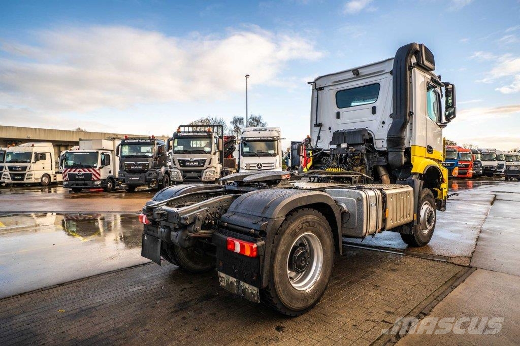 Mercedes-Benz AROCS 2045 AS (cardan)+KIPHYDR. 牵引车
