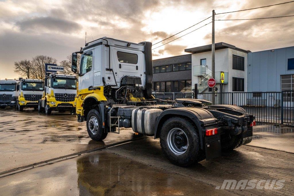 Mercedes-Benz AROCS 2045 AS (cardan)+KIPHYDR. 牵引车