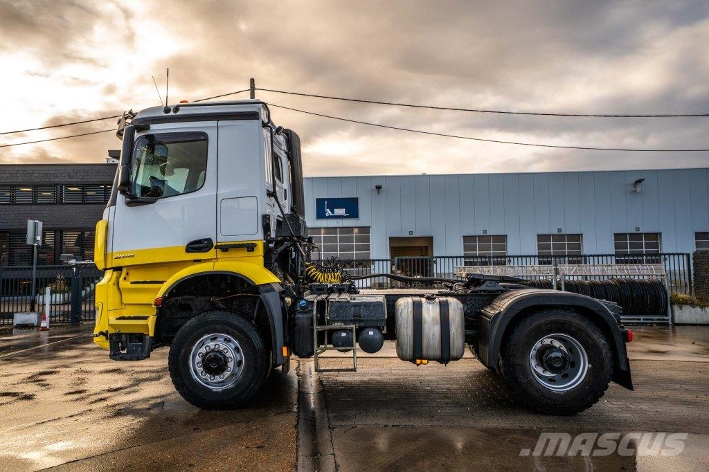 Mercedes-Benz AROCS 2045 AS (cardan)+KIPHYDR. 牵引车