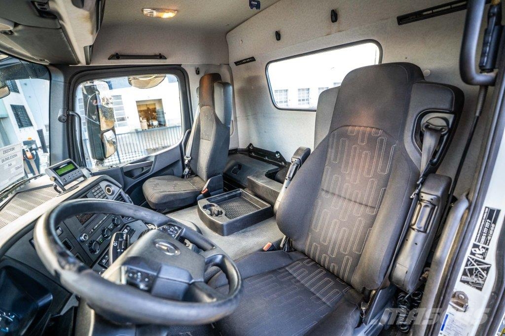 Mercedes-Benz AROCS 2045 AS (cardan)+KIPHYDR. 牵引车