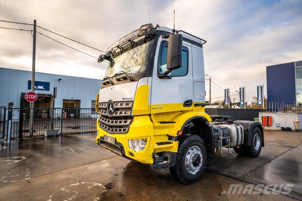 Mercedes-Benz AROCS 2045 AS (cardan)+KIPHYDR. 牵引车