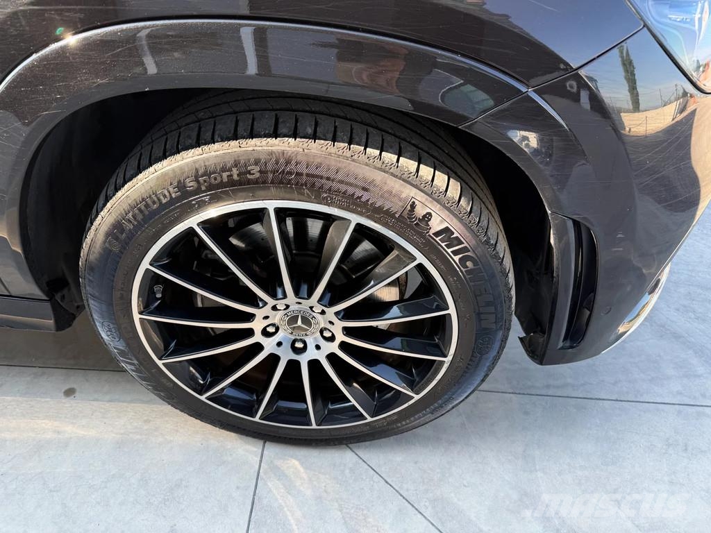 Mercedes-Benz GLE 350D Automašīnas