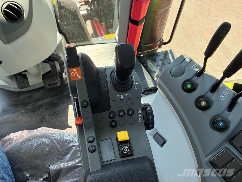 CLAAS Arion 650 Hexashift Cis ماكينات زراعية - غير ذلك