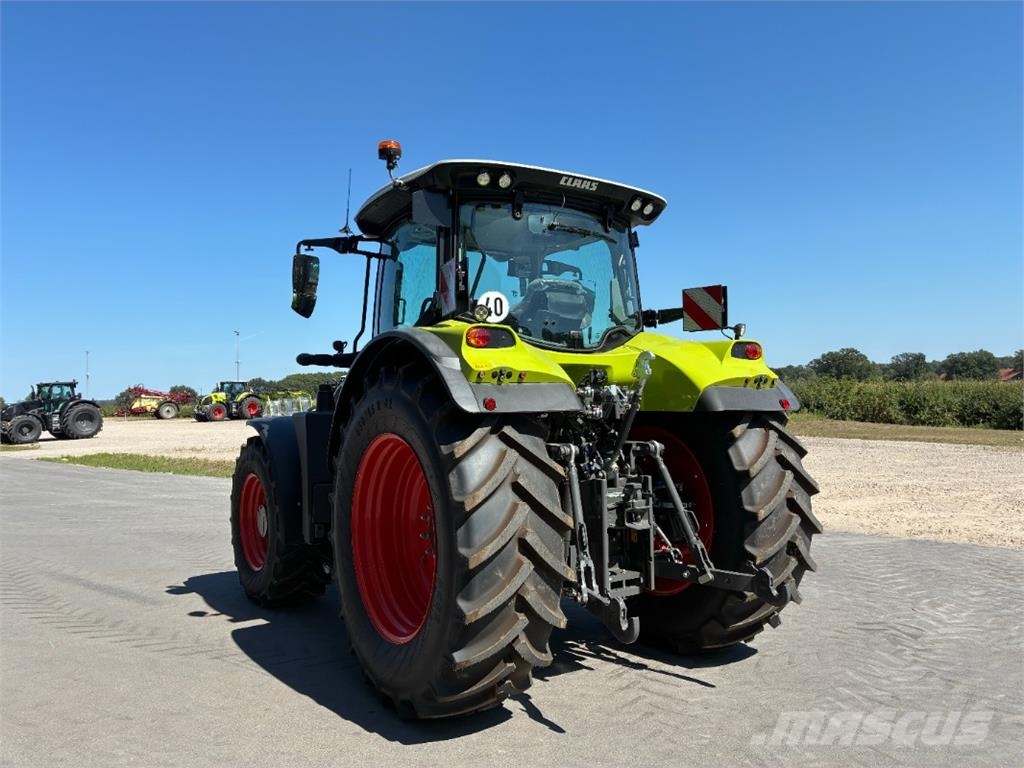 CLAAS Arion 650 Hexashift Cis ماكينات زراعية - غير ذلك