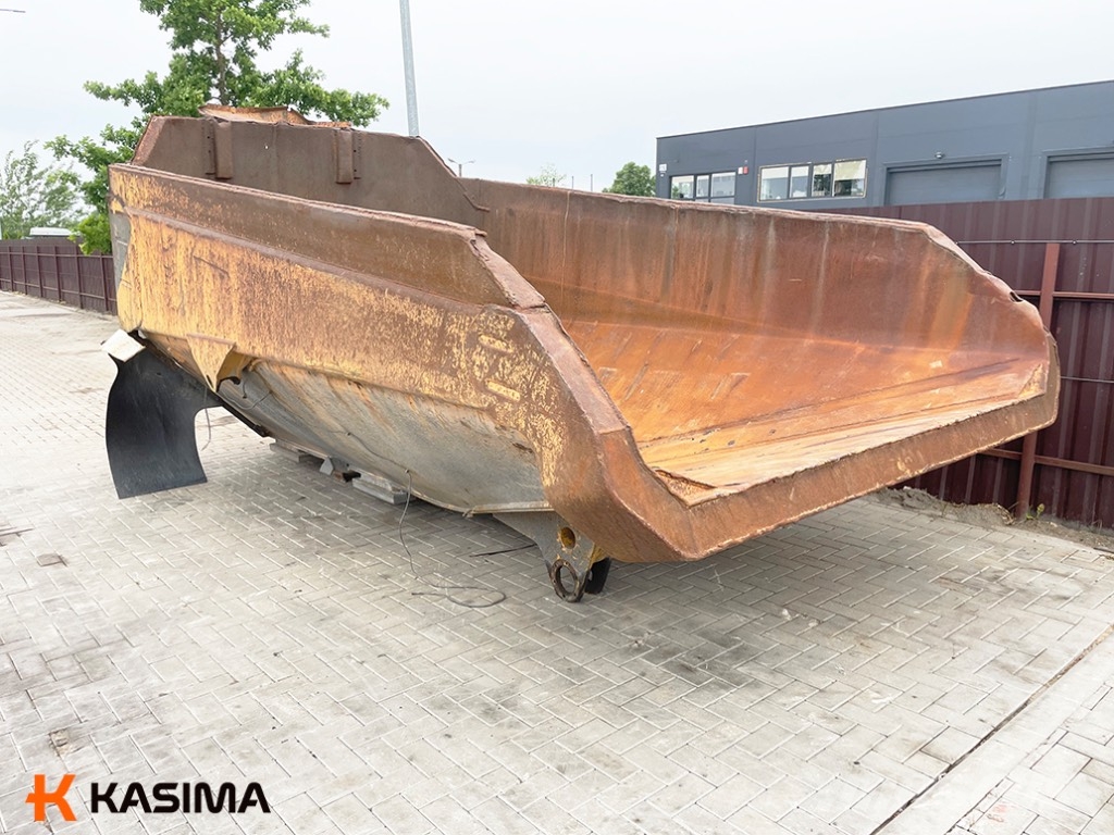 Moxy MT31 body Tracks, chains and undercarriage