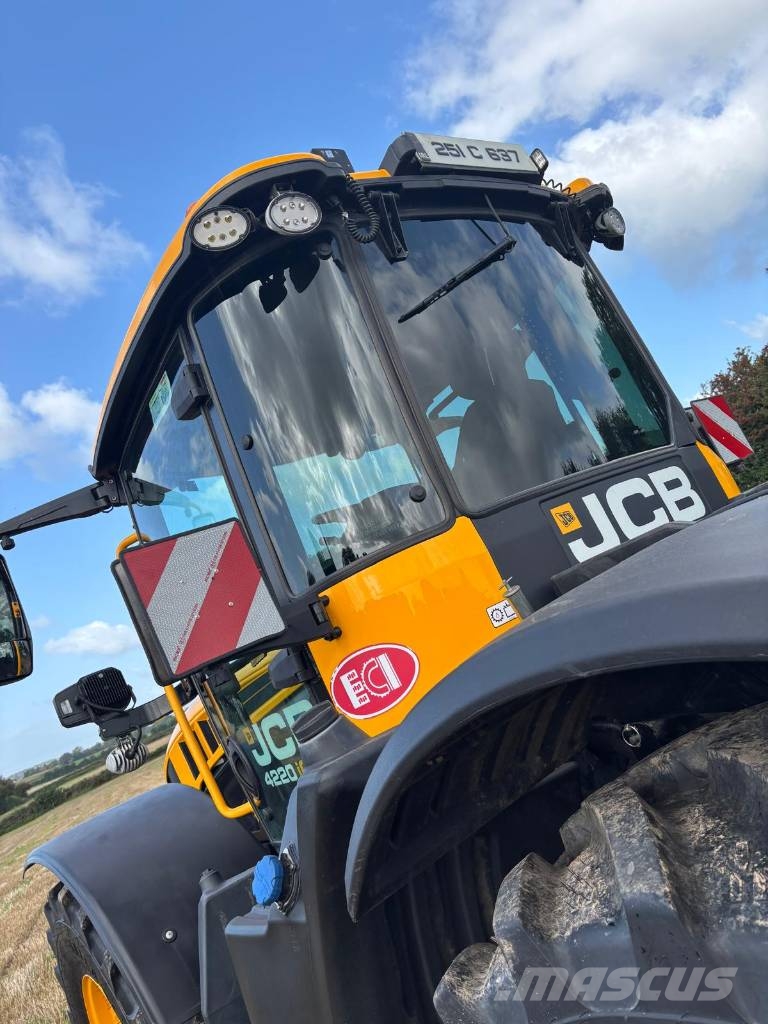 JCB Fastrac 4220 Traktoren