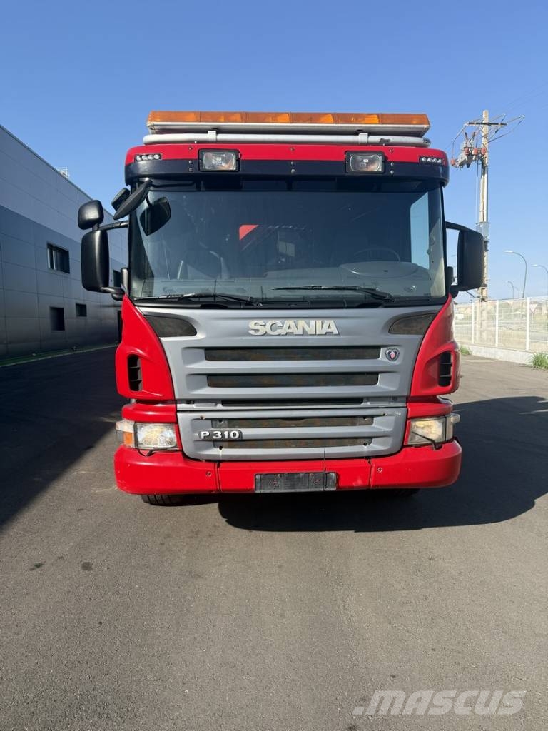 Scania P 310 起重车