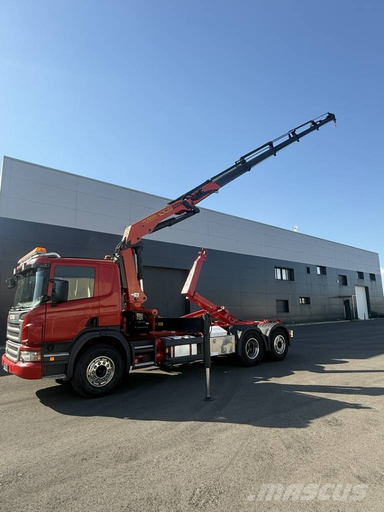 Scania P 310 起重车