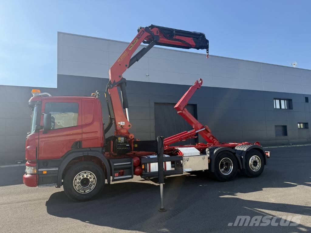 Scania P 310 起重车