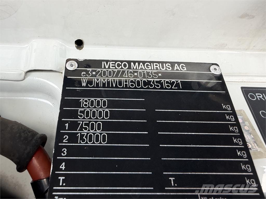 Iveco Stralis VIN 621 Тягачі