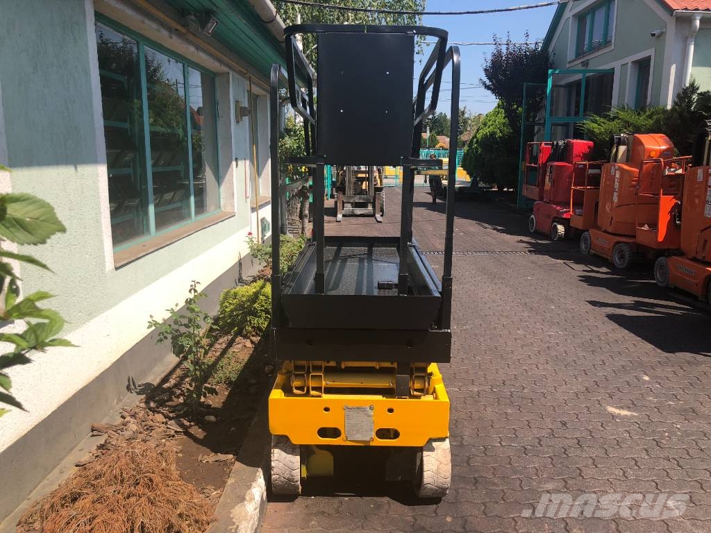 Haulotte COMPACT 8SN V-3189 EO Вертикальні щоглові підйомники