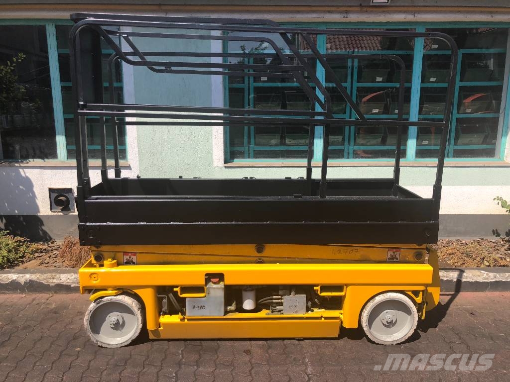 Haulotte COMPACT 8SN V-3189 EO Вертикальні щоглові підйомники